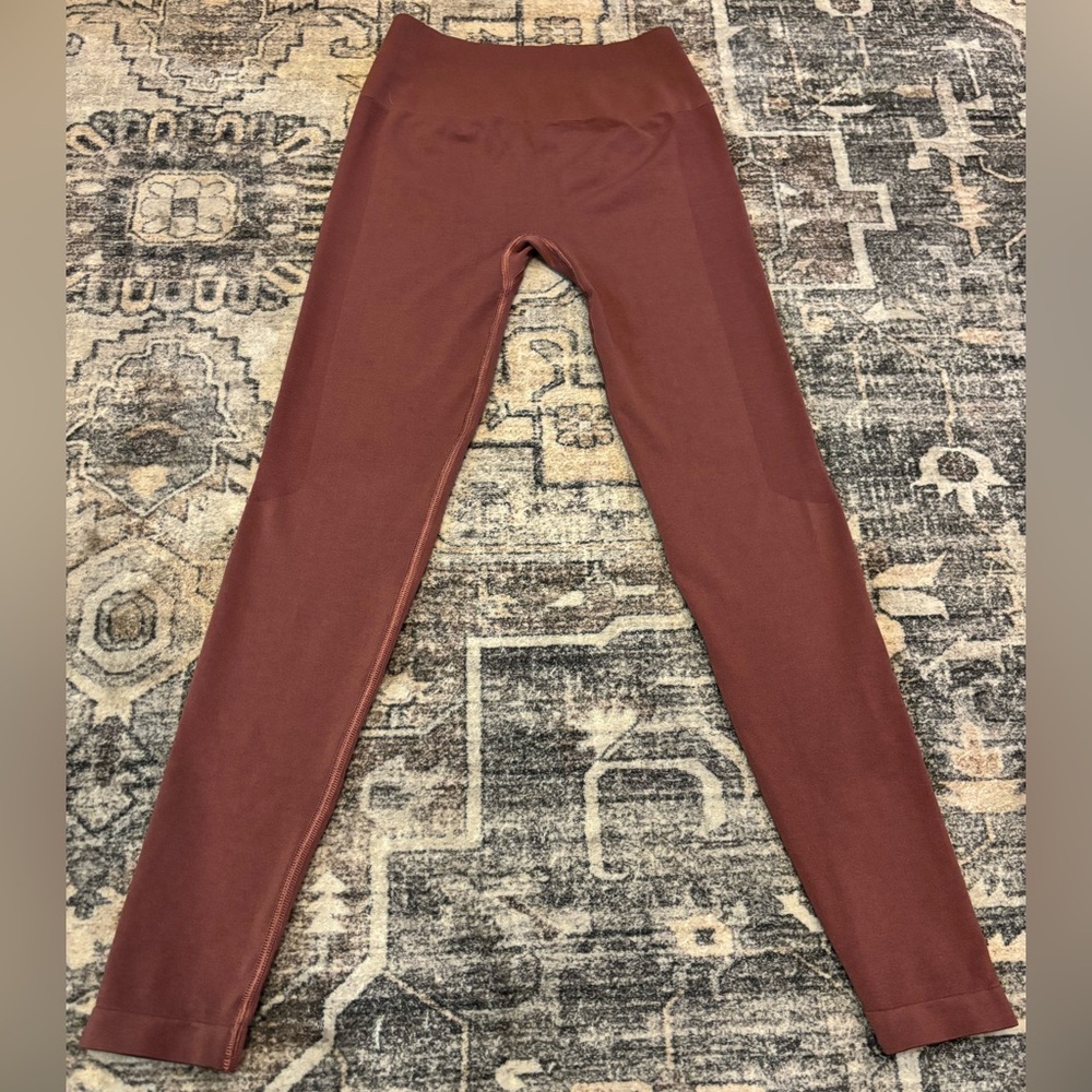 Alphalete Maroon Women’s Leggings Size Small/Medium (See Measurements)